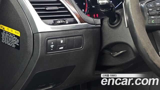 Hyundai Genesis 2015 — photo 16