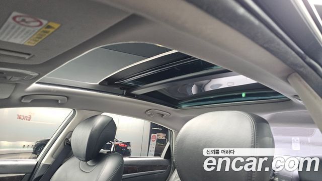 Hyundai Genesis 2015 — photo 18