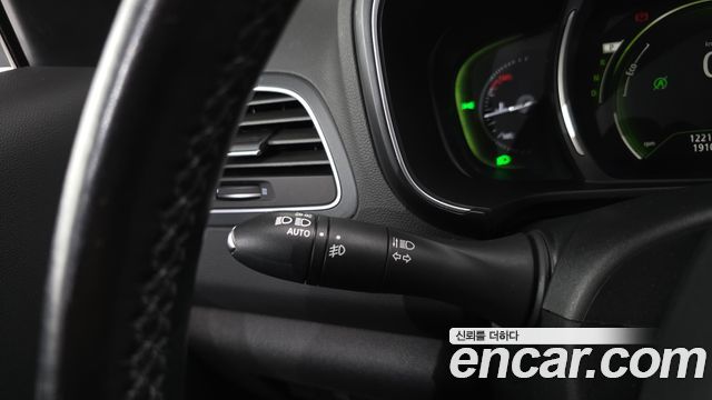 Renault Korea QM6 2017 — photo 36