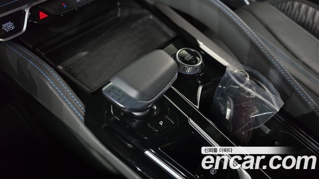 Renault Korea Grand Koleos 2025 — photo 12