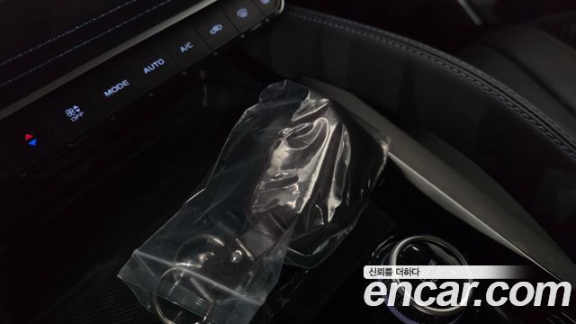 Renault Korea Grand Koleos 2025 — photo 21