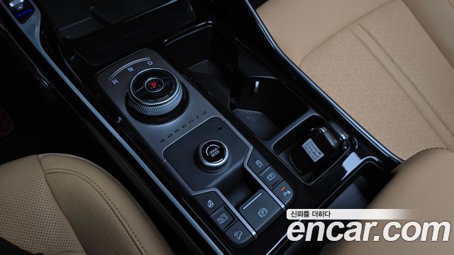 Kia Sorento 2023 — photo 12