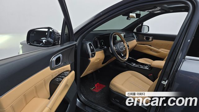 Kia Sorento 2023 — photo 13