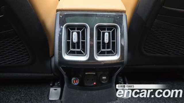 Kia Sorento 2023 — photo 31