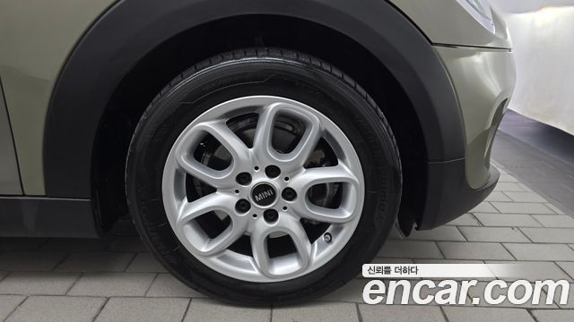 Mini Cooper 2020 — photo 7