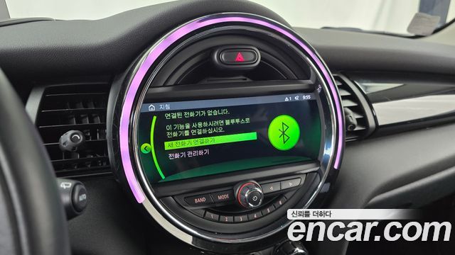 Mini Cooper 2020 — photo 30