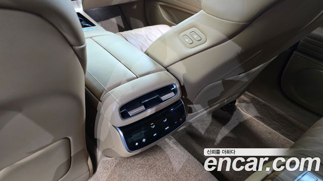 Genesis G80 2025 — photo 31