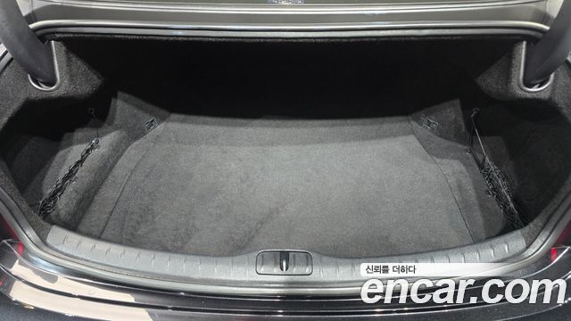 Genesis G80 2025 — photo 36