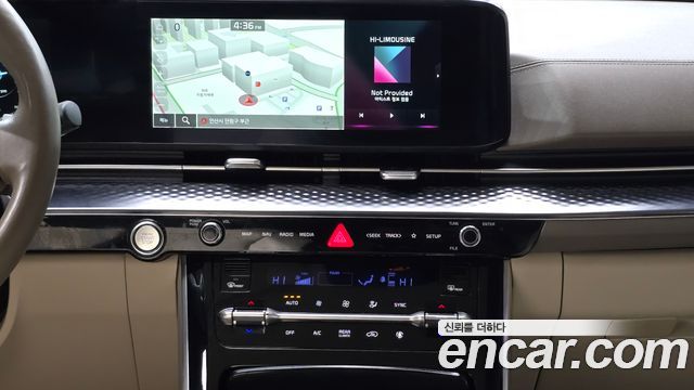 Kia Canival 2023 — photo 18