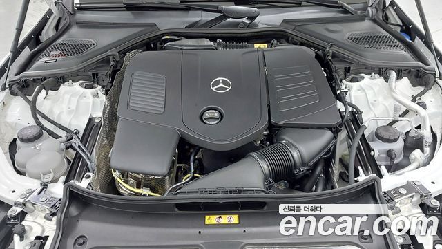 Mercedes-Benz E-Class 2026 — photo 6