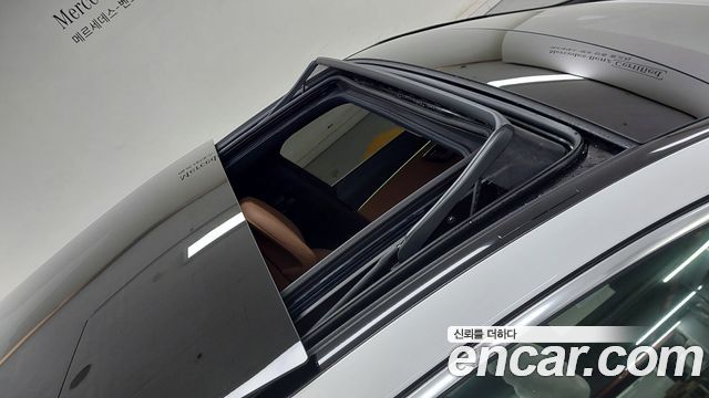 Mercedes-Benz E-Class 2026 — photo 11
