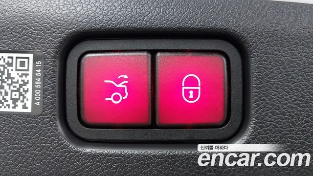 Mercedes-Benz E-Class 2026 — photo 14