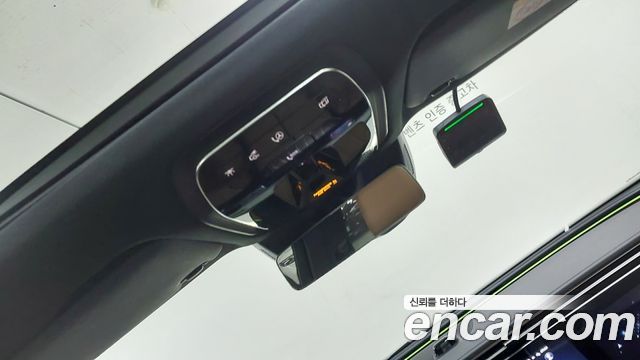 Mercedes-Benz E-Class 2026 — photo 18