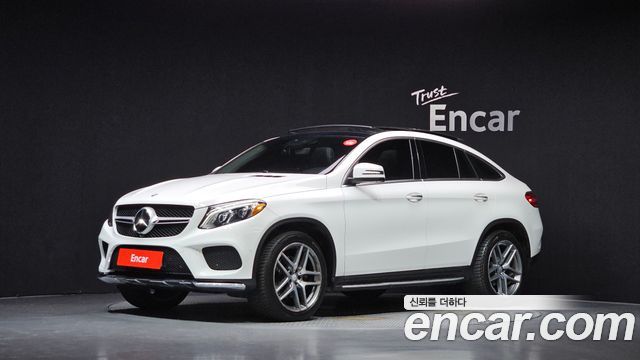 Mercedes-Benz GLE-Class 2017 — photo 1