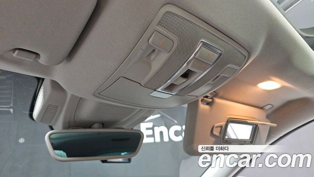 Mercedes-Benz GLE-Class 2017 — photo 16