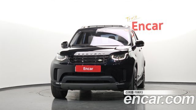 Land Rover Discovery 2018 — photo 3