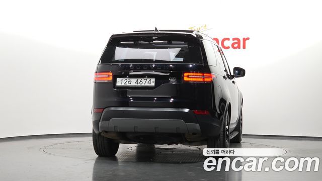 Land Rover Discovery 2018 — photo 4