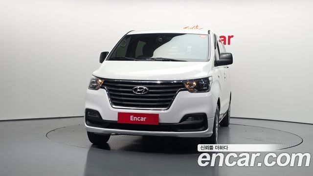 Hyundai Starex 2021 — photo 3