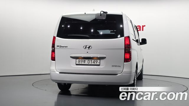 Hyundai Starex 2021 — photo 4