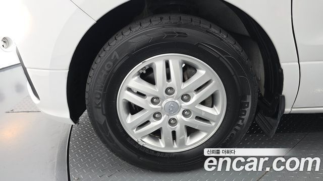 Hyundai Starex 2021 — photo 5