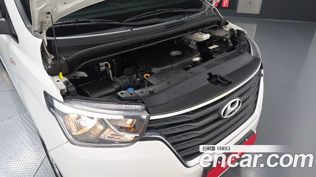 Hyundai Starex 2021 — photo 6