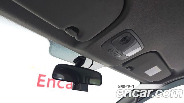Hyundai Starex 2021 — photo 28