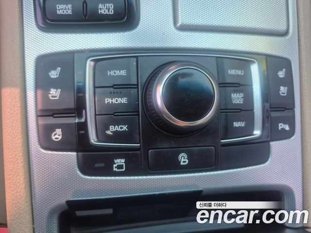 Genesis G80 2017 — photo 13