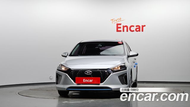Hyundai Ioniq 2016 — photo 3
