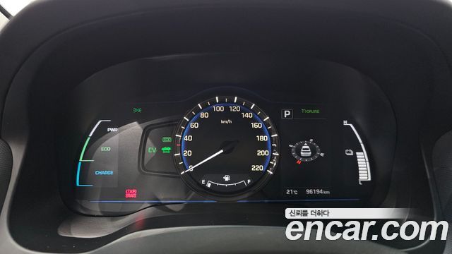 Hyundai Ioniq 2016 — photo 8