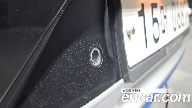 Hyundai Ioniq 2016 — photo 19
