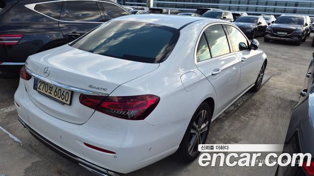 Mercedes-Benz E-Class 2021 — photo 2