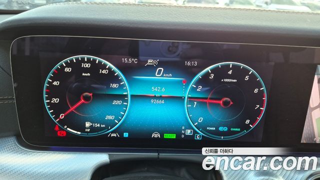 Mercedes-Benz E-Class 2021 — photo 4