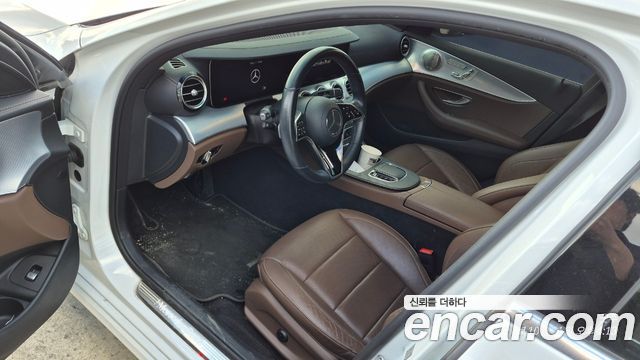 Mercedes-Benz E-Class 2021 — photo 5