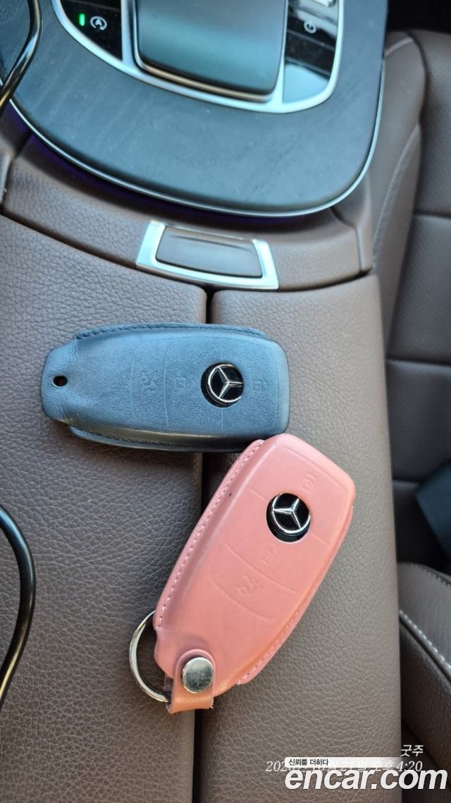 Mercedes-Benz E-Class 2021 — photo 6