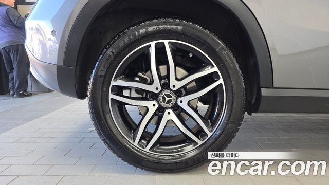 Mercedes-Benz GLA-Class 2019 — photo 5