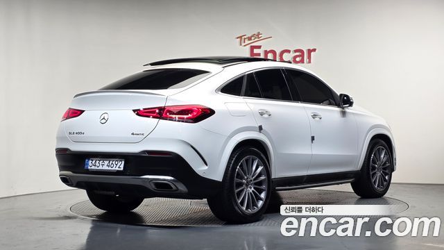 Mercedes-Benz GLE-Class 2023 — photo 2