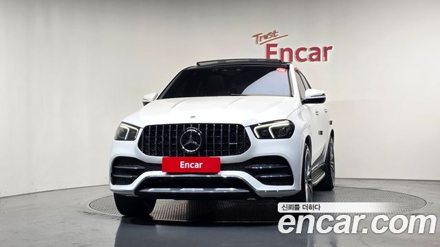 Mercedes-Benz GLE-Class 2023 — photo 3