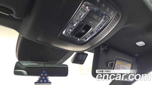 Mercedes-Benz GLE-Class 2023 — photo 27