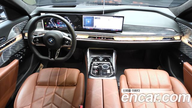 BMW 7-Series 2025 — photo 10