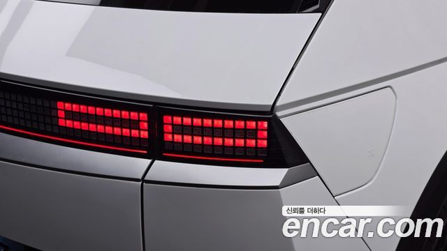 Hyundai Ioniq5 2024 — photo 9