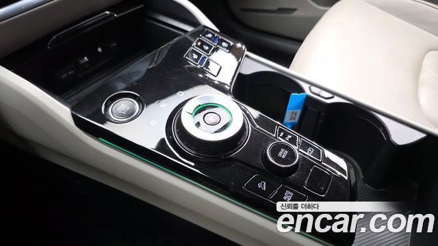Kia Sportage 2022 — photo 12