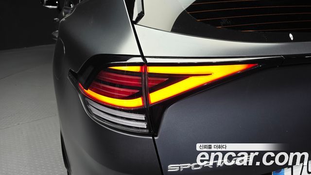 Kia Sportage 2022 — photo 9