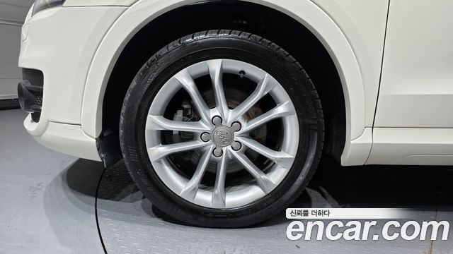 Audi Q3 2014 — photo 5