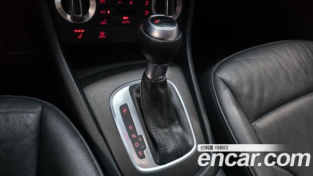 Audi Q3 2014 — photo 9