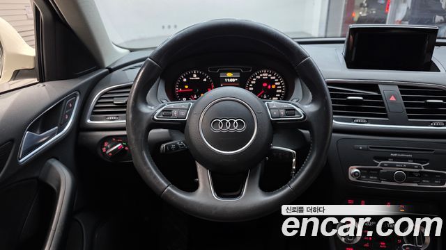 Audi Q3 2014 — photo 13