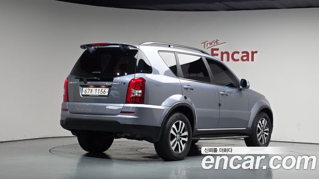 KG Mobility Rexton 2013 — photo 2