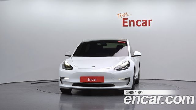 Tesla Model 3 2022 — photo 3