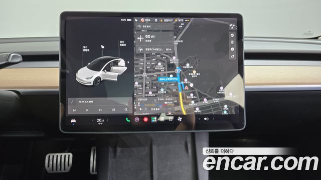 Tesla Model 3 2022 — photo 18
