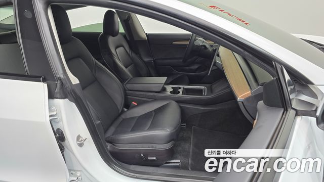 Tesla Model 3 2022 — photo 16