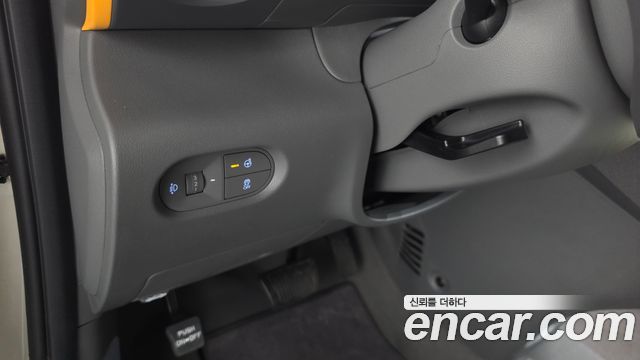 Hyundai Casper 2023 — photo 29